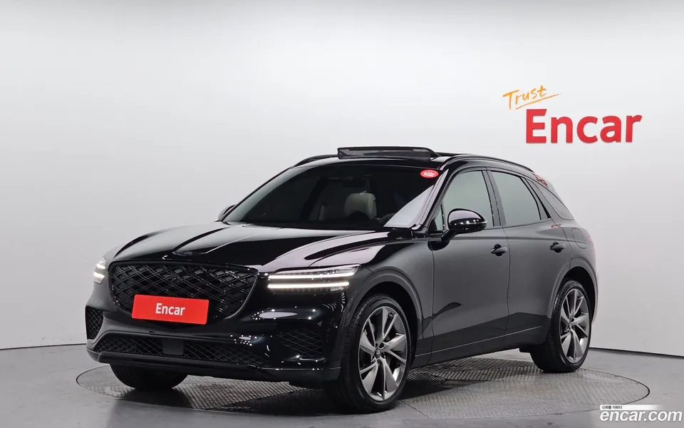 Genesis GV70 2.5T 2WD 2024 — фото 1, купить с доставкой в Москву