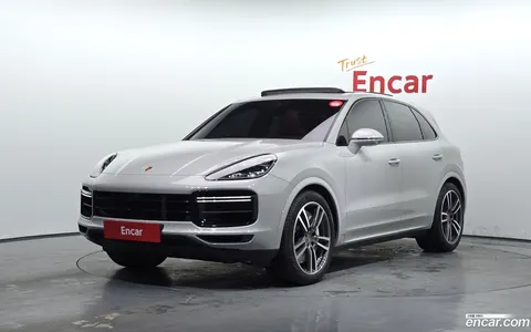 Porsche Cayenne 2022 buy in Moscow