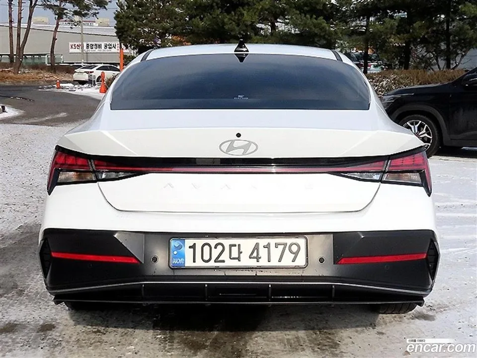 Hyundai Avante CN7 1.6 2023 — миниатюра 4