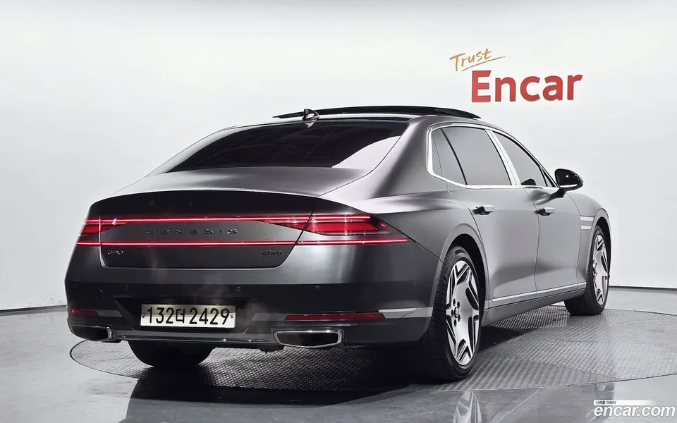 Genesis G90 3.5 e-S/C AWD LWB 2022 — миниатюра 2