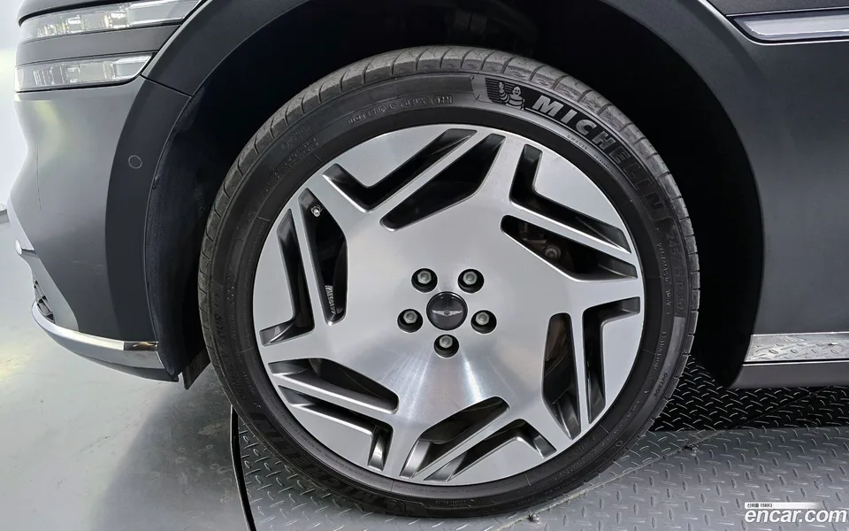 Genesis G90 3.5 e-S/C AWD LWB 2022 — миниатюра 5