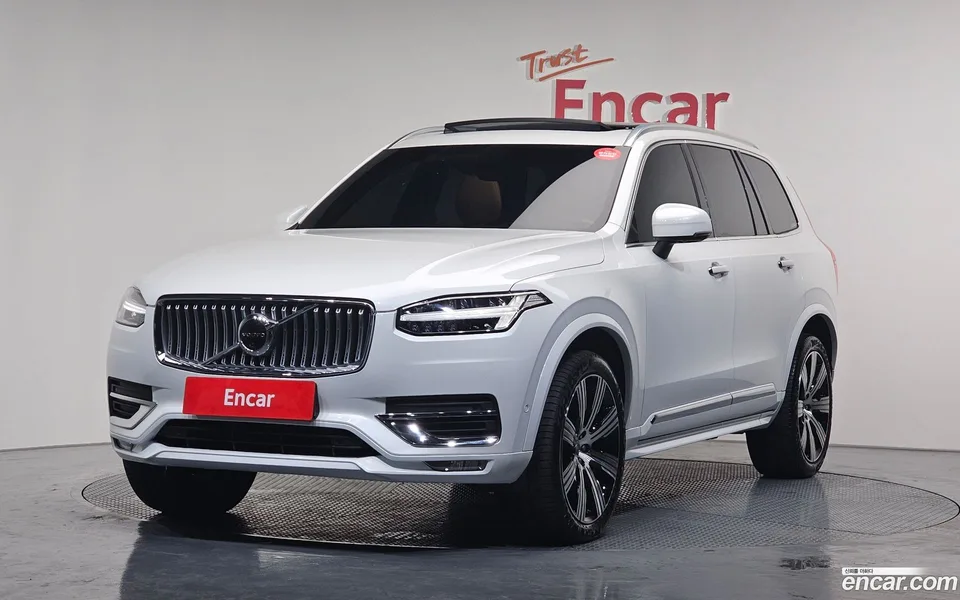 Volvo XC90 B6 2022 — фото 1, купить с доставкой в Москву