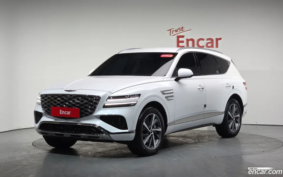 Genesis GV80 2.5T AWD 2024 — фото 1, купить с доставкой в Москву