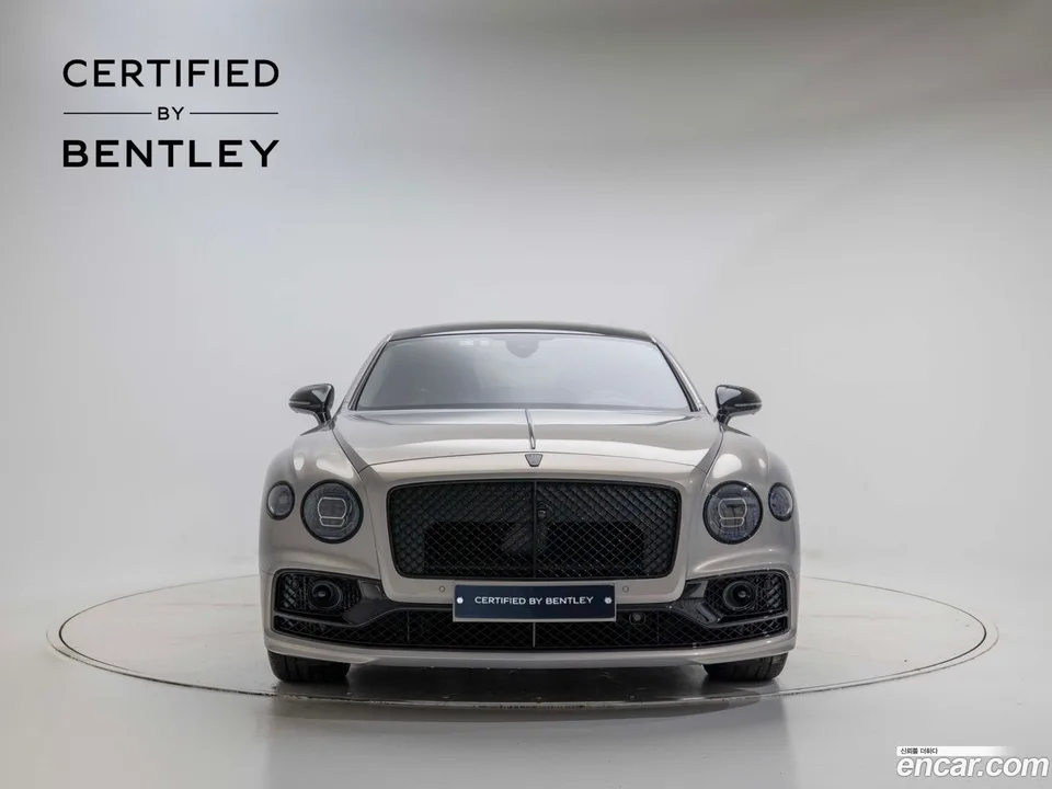 Bentley Flying Spur 4.0 S 2024 — миниатюра 2