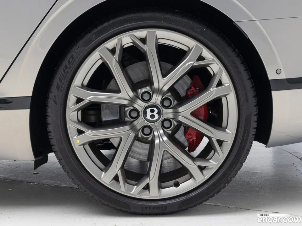Bentley Flying Spur 4.0 S 2024 — миниатюра 5