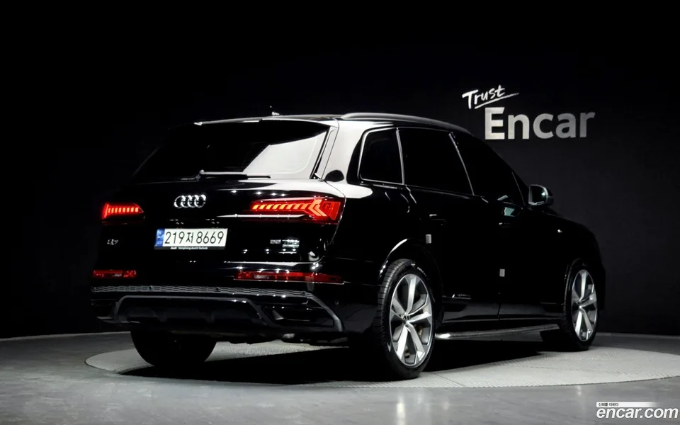 Audi Q7 (4M) 55 TFSI 2022 — миниатюра 2