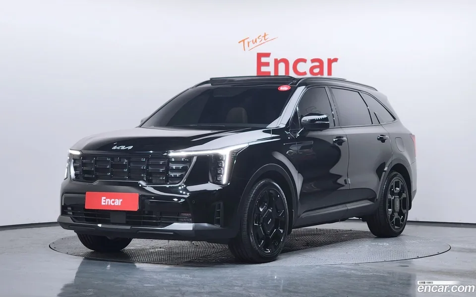 Kia Sorento 2.5T 2WD 2025 — фото 1, купить с доставкой в Москву