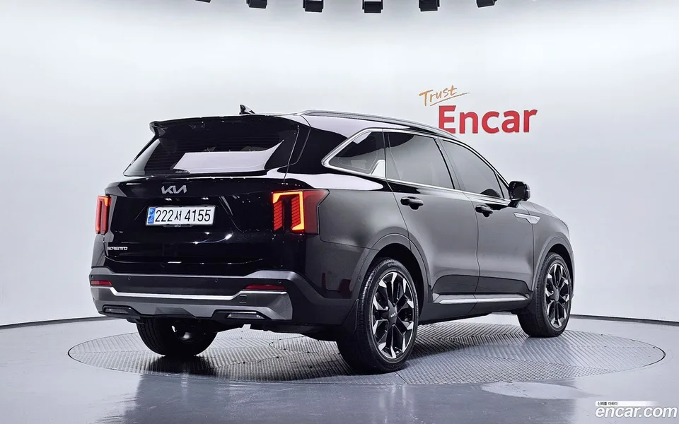 Kia Sorento 2.5T 2WD 2023 — миниатюра 2