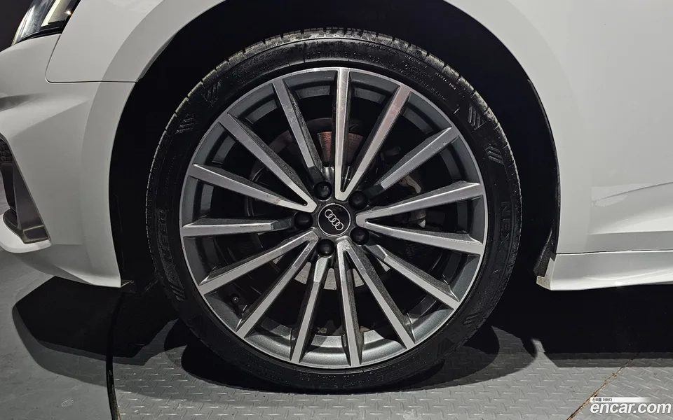 Audi A5 40 TFSI 2022 — миниатюра 5