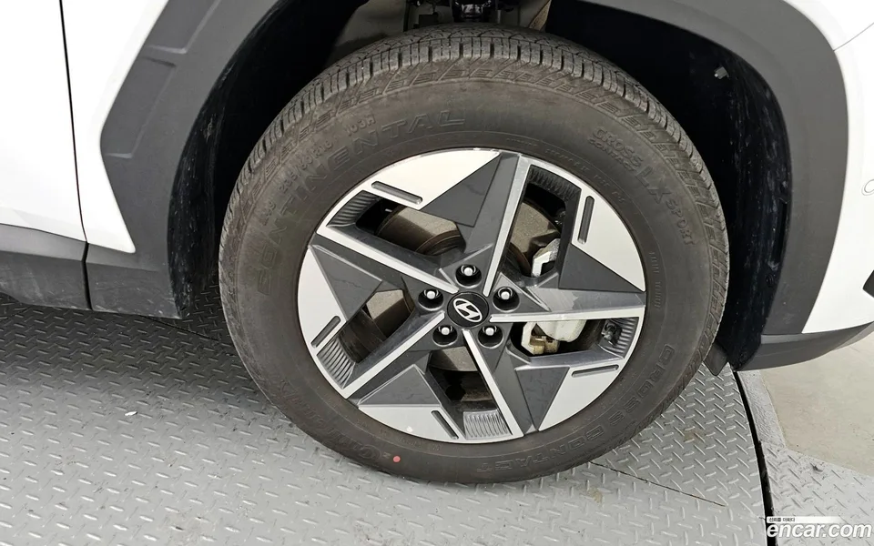 Hyundai Tucson Hybrid NX4 HEV 1.6 2WD 2025 — миниатюра 5