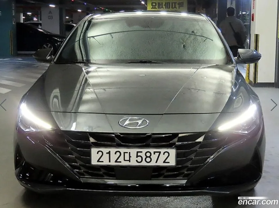 Hyundai Avante 1.6 2022 — миниатюра 2