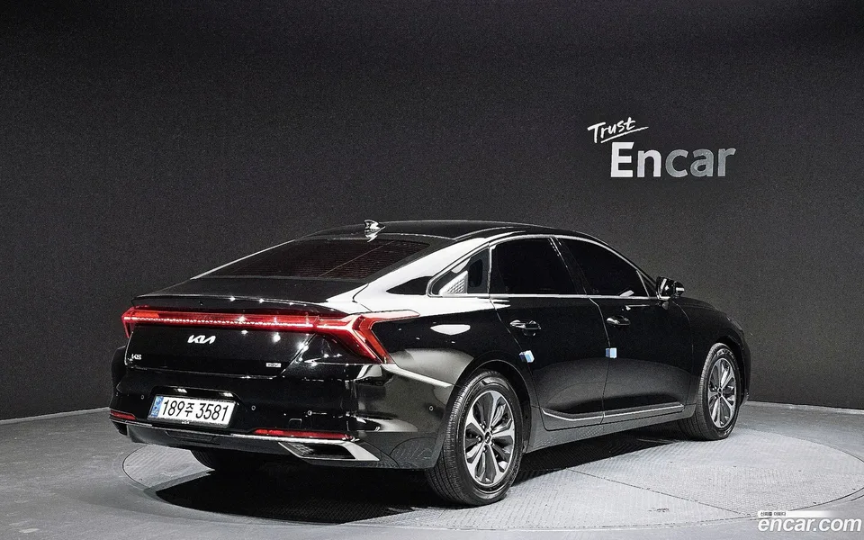 Kia K8 Hybrid 2022 — миниатюра 2