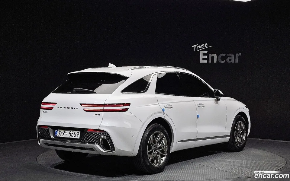 Genesis GV70 2.5T AWD 2022 — миниатюра 2