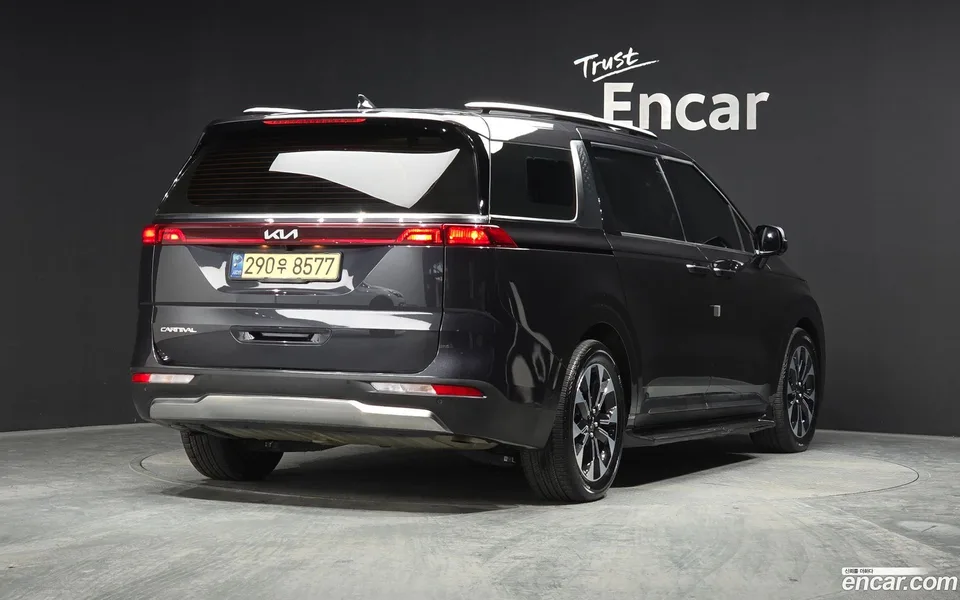Kia Carnival 7 2022 — миниатюра 2