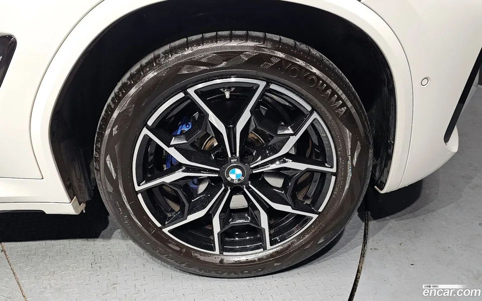 BMW X3 xDrive 20i M 2023 — миниатюра 5