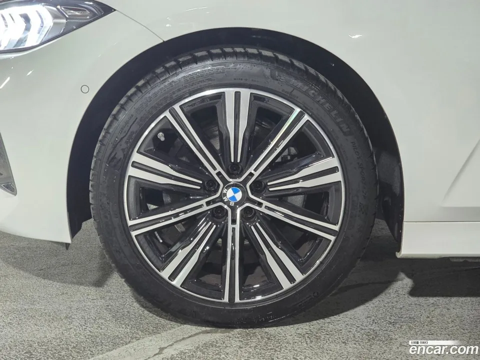 BMW 3 Series 320d 2025 — миниатюра 5