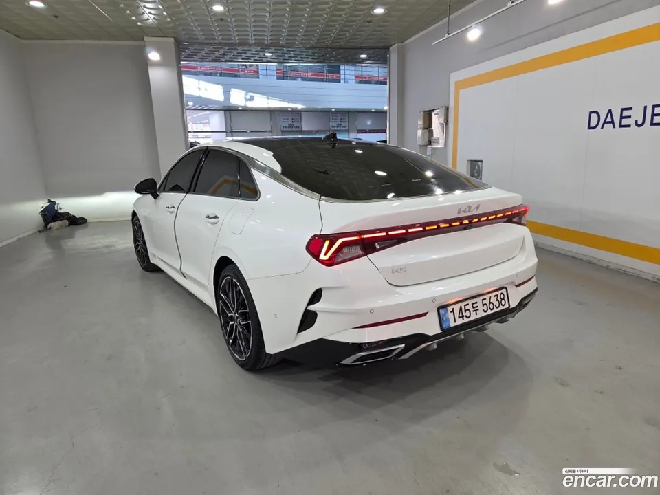 Kia K5 1.6 2023 — миниатюра 3
