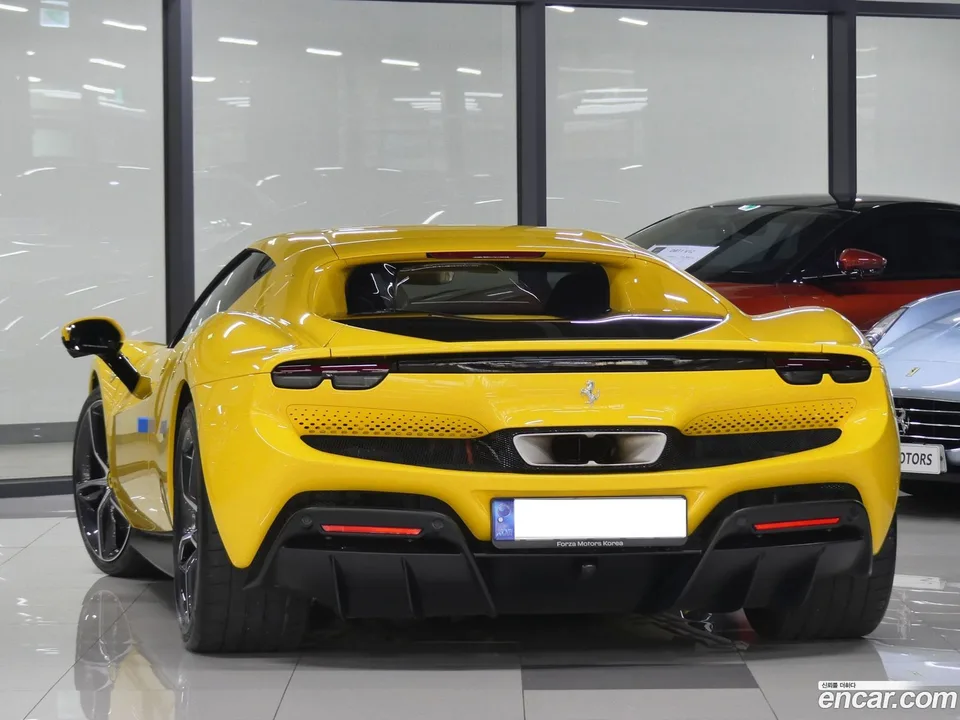 Ferrari 296 GTB 3.0 V6 2022 — миниатюра 2
