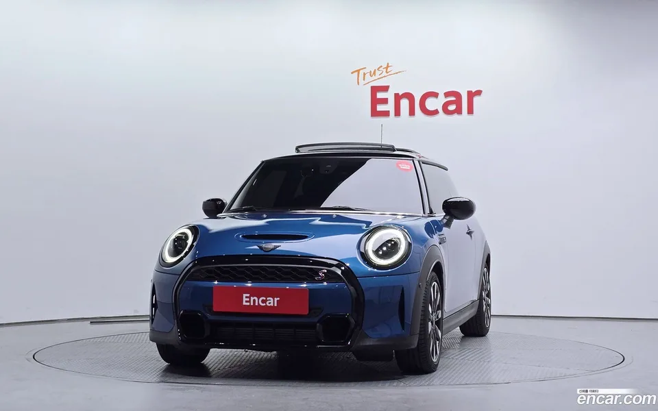 MINI Cooper S 2022 — миниатюра 3
