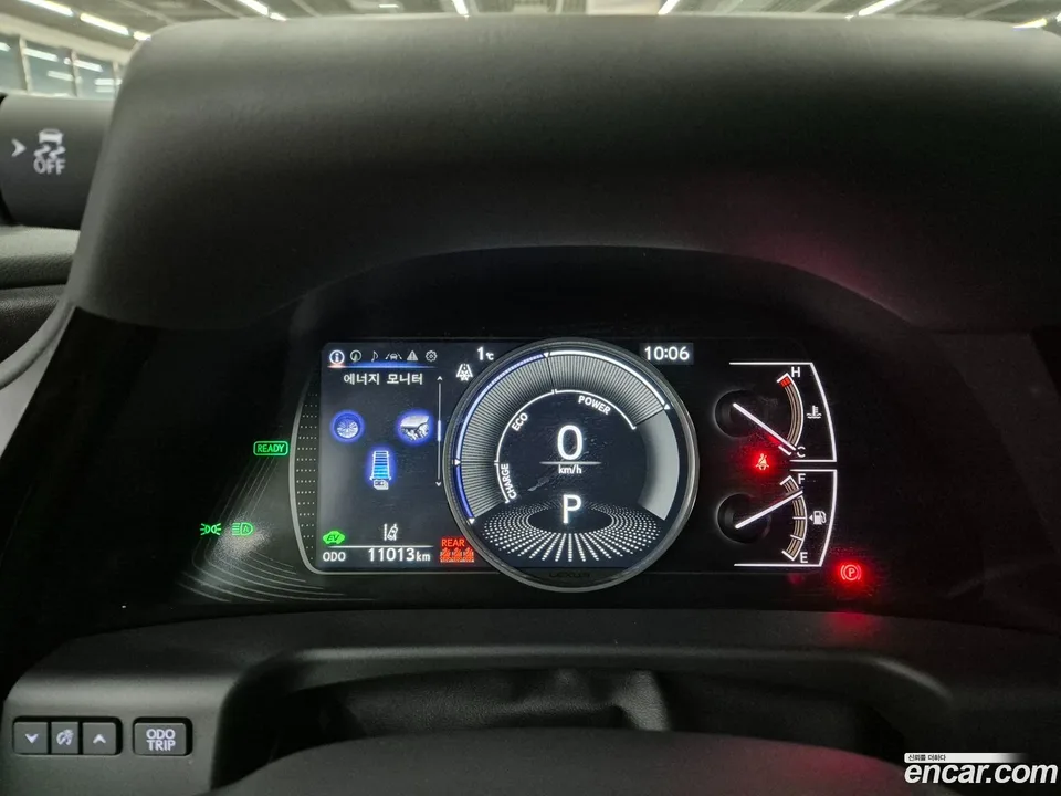 Lexus ES 300h 2025 — миниатюра 5