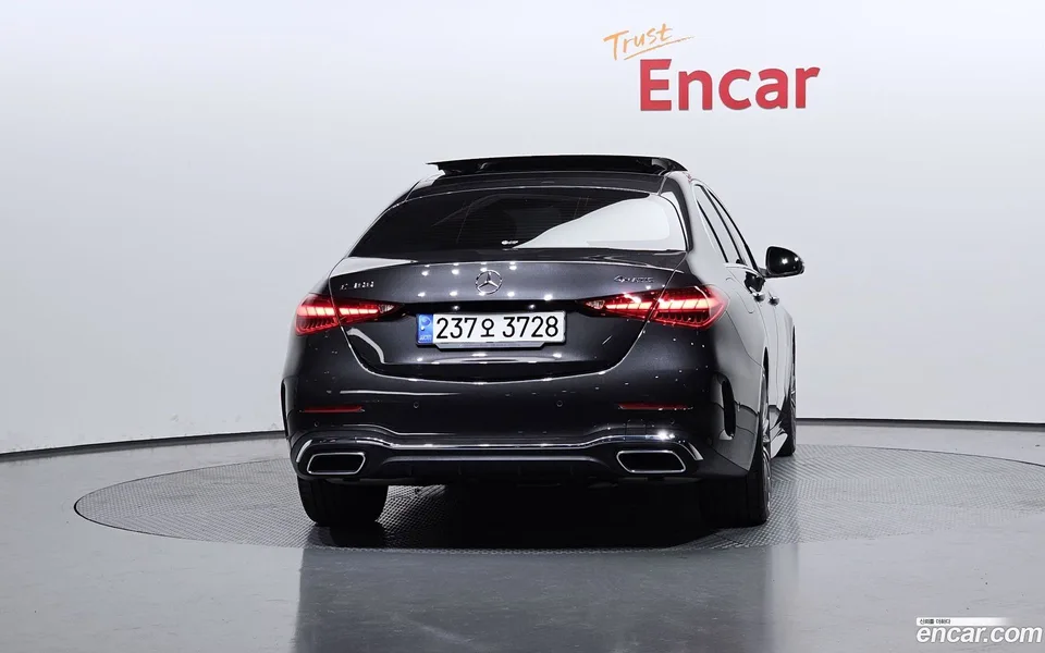 Mercedes-Benz C-Class C300 4MATIC AMG Line 2022 — миниатюра 4