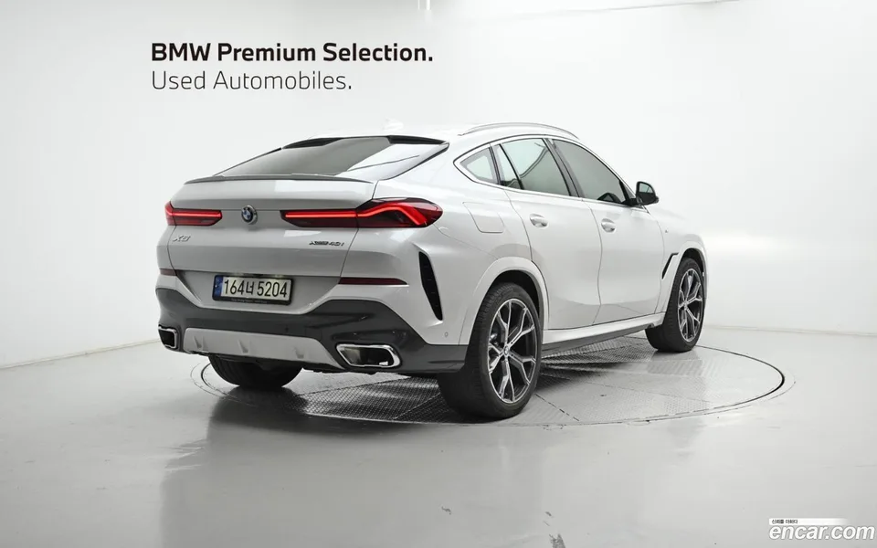 BMW X6 xDrive40i M 2022 — миниатюра 2
