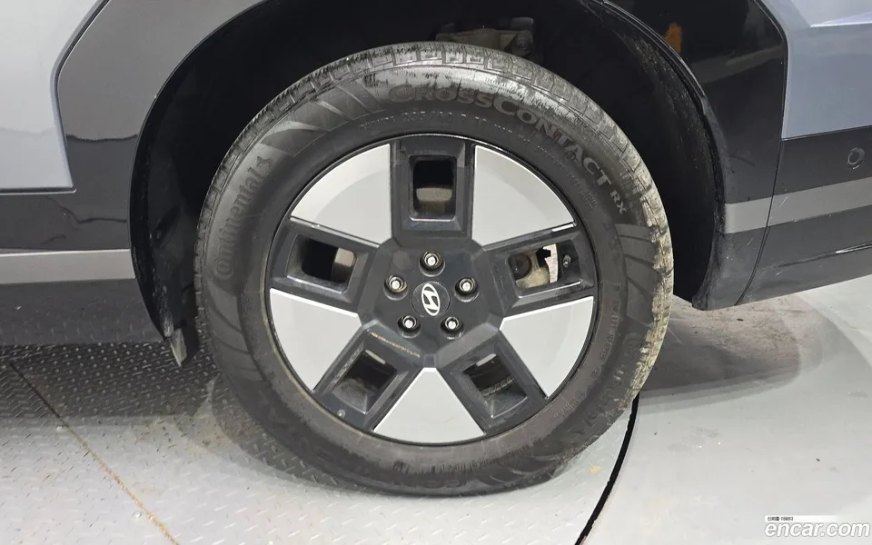 Hyundai Santa Fe HEV 1.6 2WD 2024 — миниатюра 5