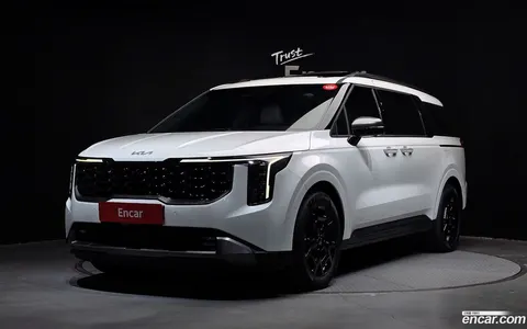 Kia Carnival 2025 купить в Москве