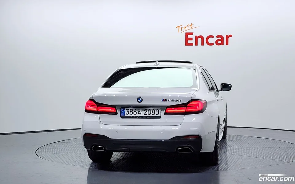 BMW 5 Series 523d M 2023 — миниатюра 4