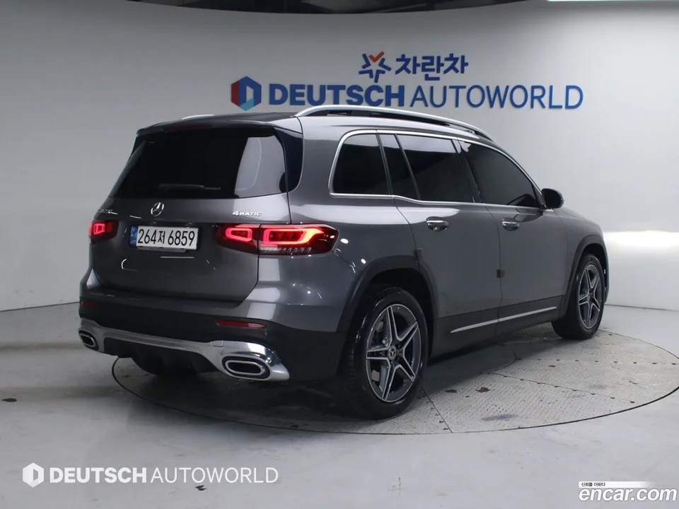 Mercedes-Benz GLB-Class GLB250 4MATIC 2022 — миниатюра 2
