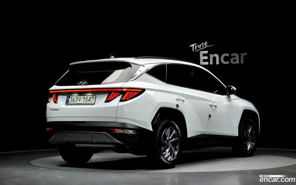 Hyundai Tucson Hybrid 2WD 2023 — миниатюра 2