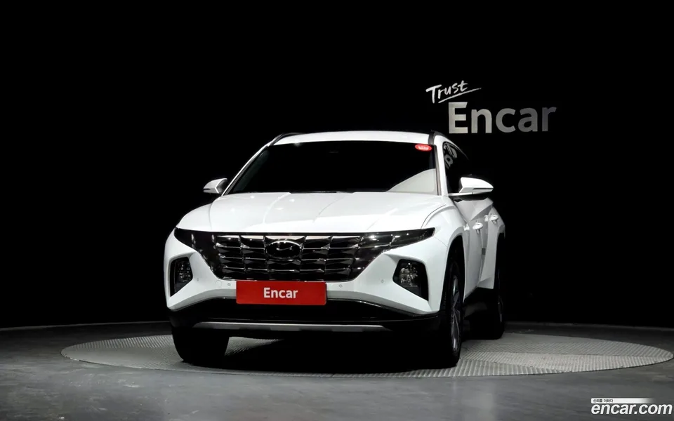 Hyundai Tucson Hybrid 2WD 2023 — миниатюра 3