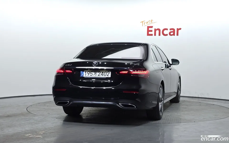 Mercedes-Benz E-Class E250 AMG Line 2022 — миниатюра 4