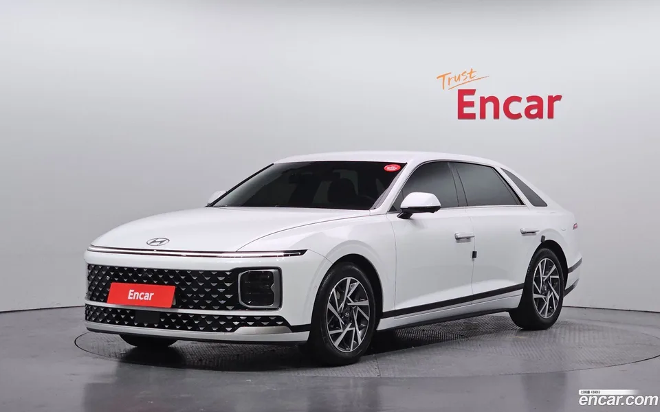 Hyundai Grandeur 2.5 2WD 2023 — фото 1, купить с доставкой в Москву