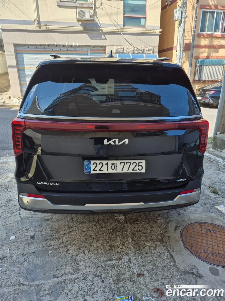 Kia Carnival HEV 9 2024 — миниатюра 5