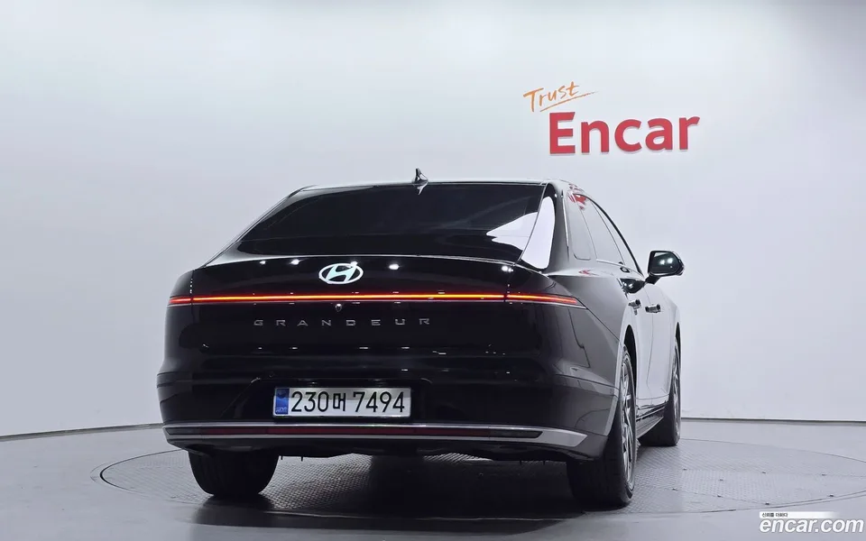 Hyundai Grandeur Hybrid 2025 — миниатюра 4