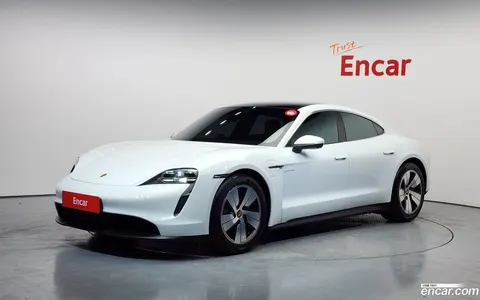 Porsche Taycan 2023 купить в Москве