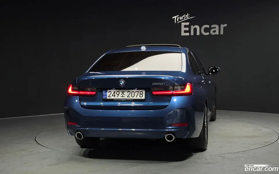 BMW 3 Series 320i 2024 — миниатюра 4