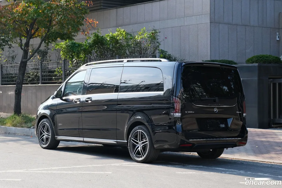 Mercedes-Benz V-Class V300 CDI 2025 — миниатюра 3