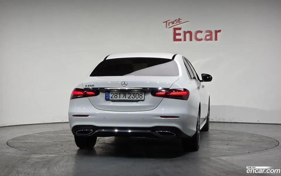 Mercedes-Benz E-Class E250 AMG Line 2022 — миниатюра 4