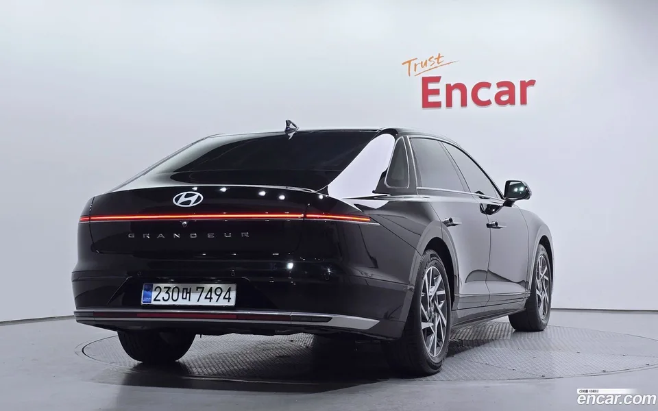 Hyundai Grandeur Hybrid 2025 — миниатюра 2