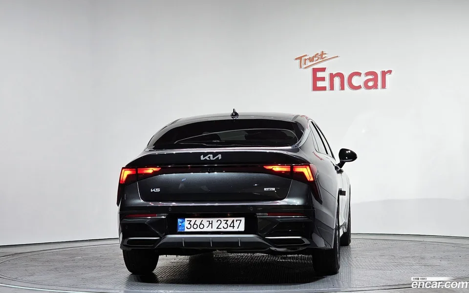 Kia K5 Hybrid 2024 — миниатюра 4