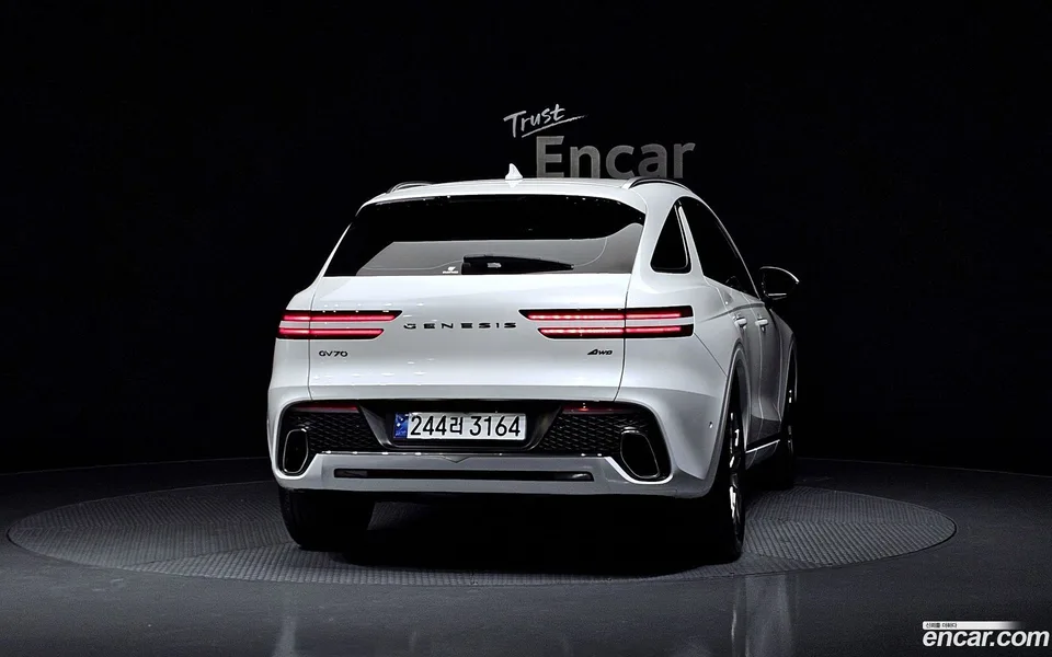 Genesis GV70 2.5T AWD 2024 — миниатюра 4