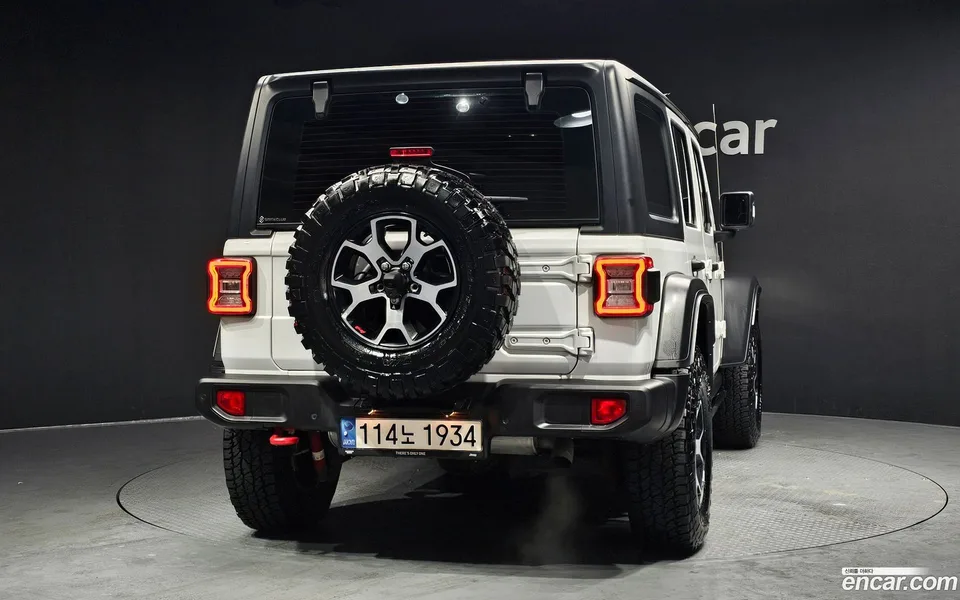 Jeep Wrangler 2.0 4 2022 — миниатюра 4