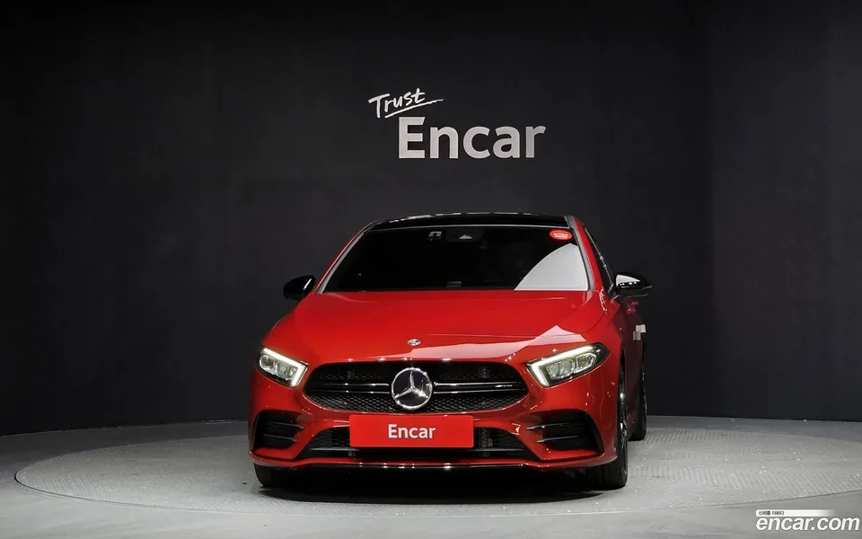 Mercedes-Benz A-Class AMG A35 4MATIC 2022 — миниатюра 3
