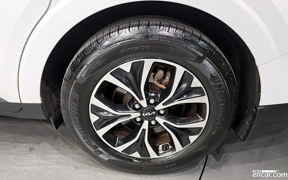 Kia Carnival 11 2022 — миниатюра 5