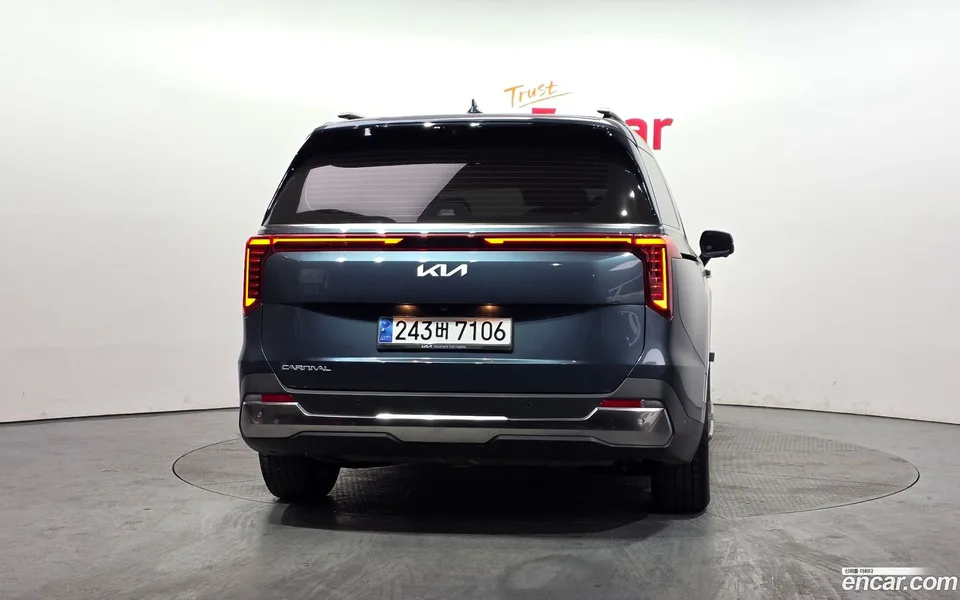 Kia Carnival 9 2024 — миниатюра 4