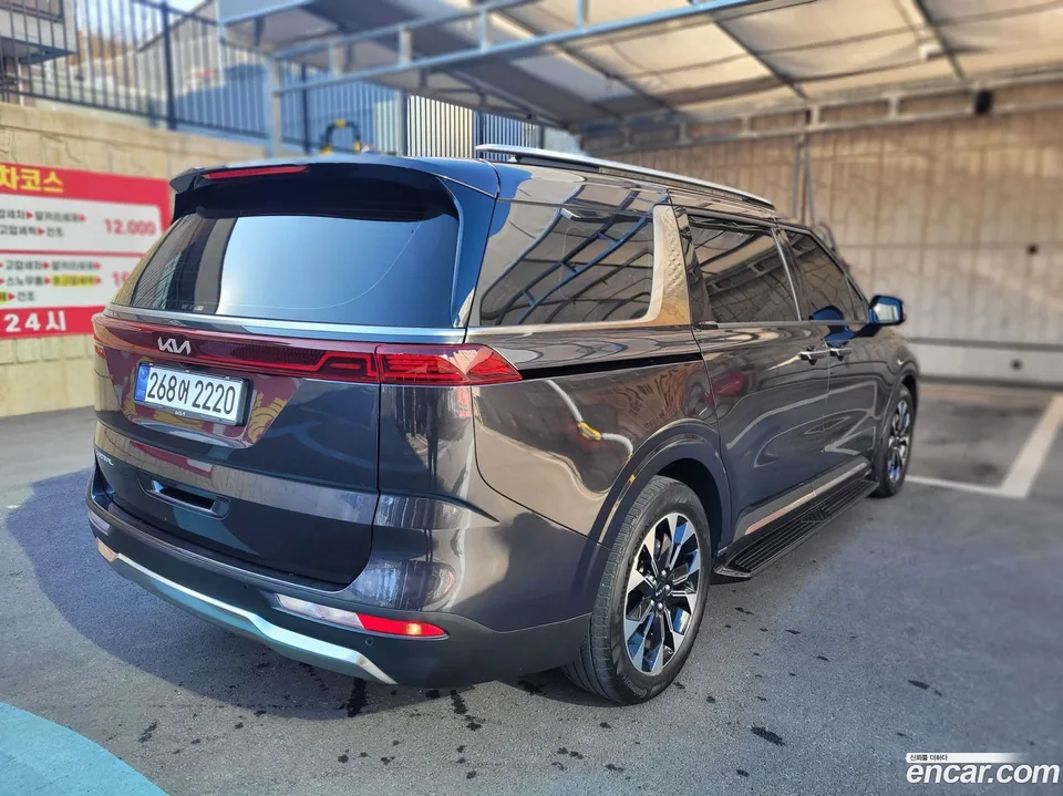 Kia Carnival 9 2023 — миниатюра 3