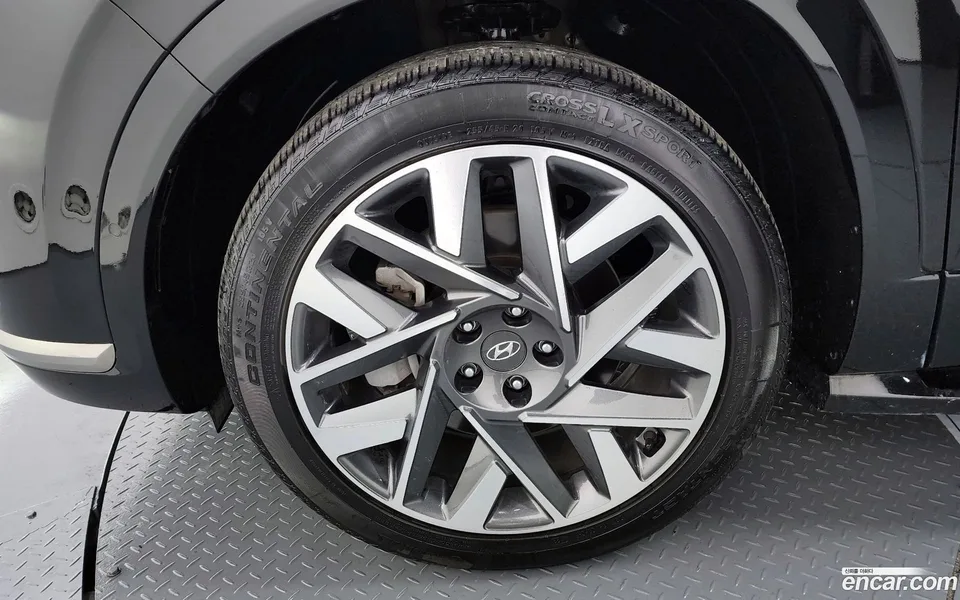 Hyundai SantaFe 2.5T 2WD 2023 — миниатюра 5