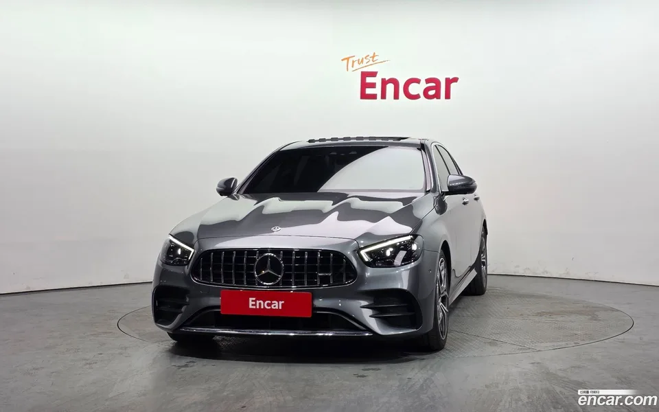 Mercedes-Benz E-Class E220d 4MATIC AMG Line 2022 — миниатюра 3